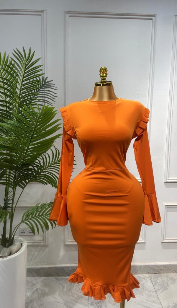 gown