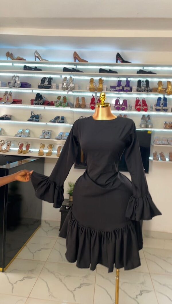 gown