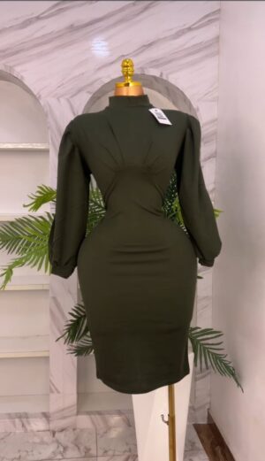 CORPORATE GOWN